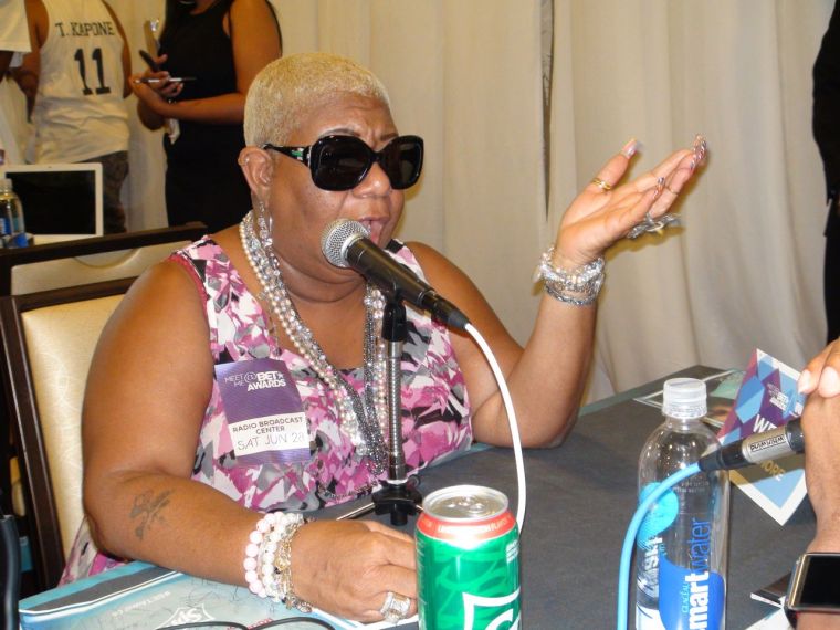 bet-awards-2014-radio-rm___11