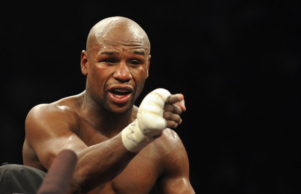 US boxer Floyd Mayweather gestures to th