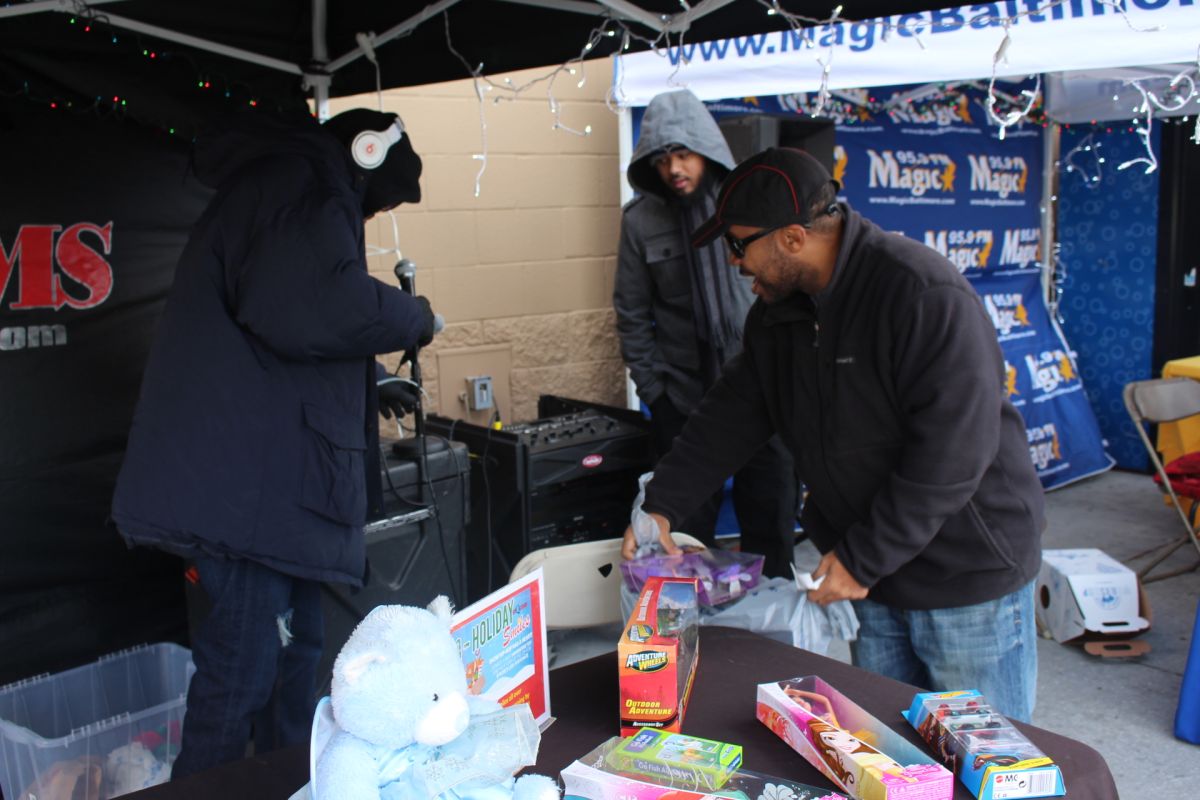 Holiday Smiles Toy Drive 2015