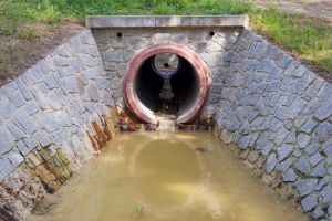 Water overflow outlet