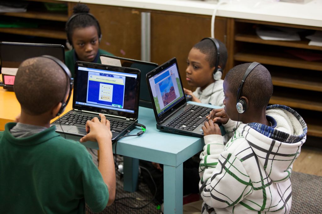 kids studying