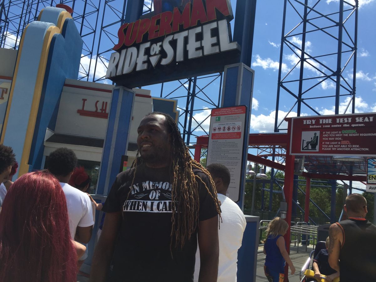 Kels in the Afternoon at Six Flags