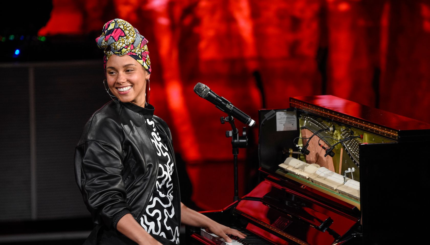 Alicia Keys Performs At 'Che Tempo Che Fa' Tv Show