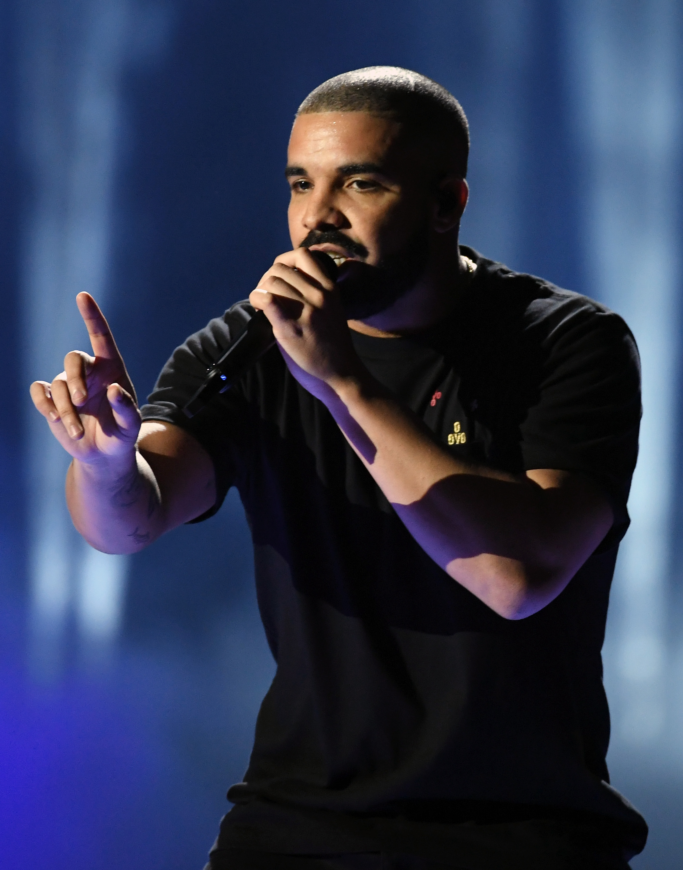 2016 iHeartRadio Music Festival - Night 1 - Show