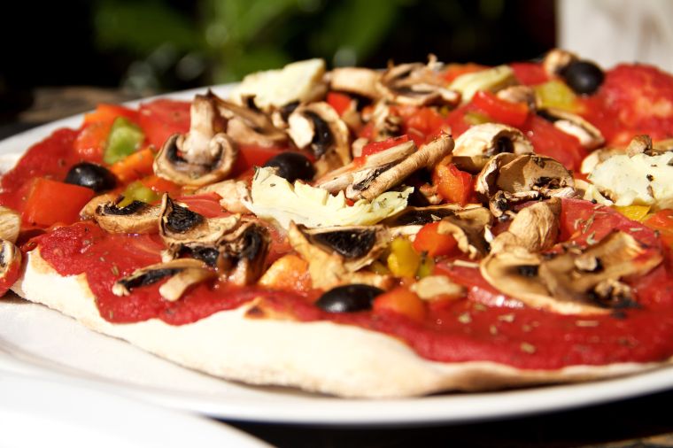 Grilled Chicken Pizza