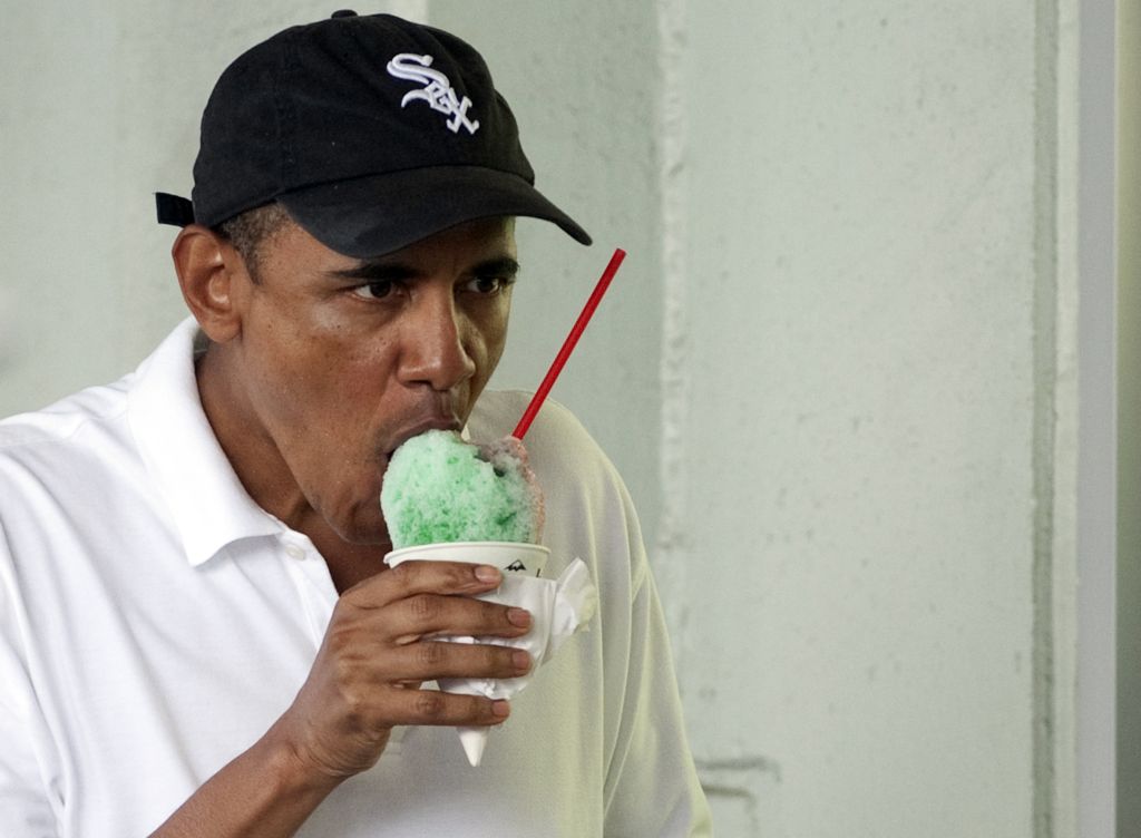 US President Barack Obama eats a shaved