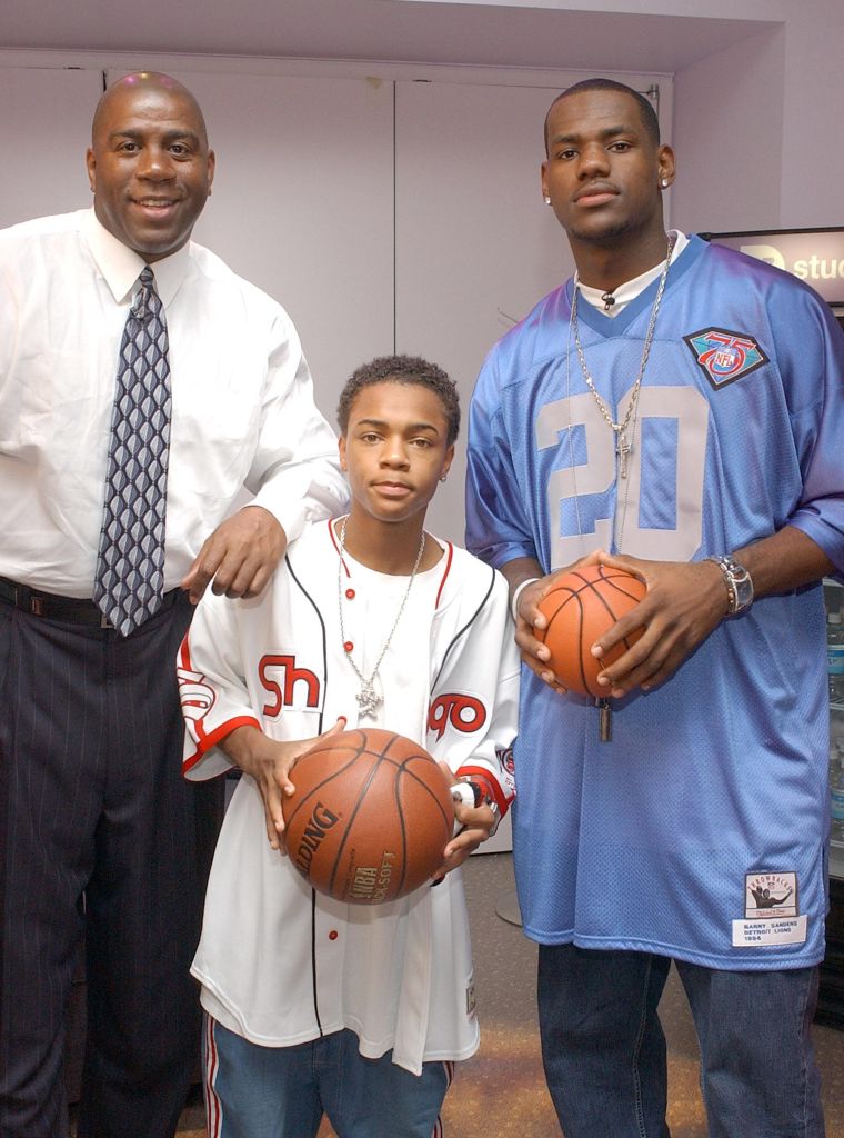 LeBron James, Bow Wow and Magic Johnson visit MTV's 'TRL' in 2003