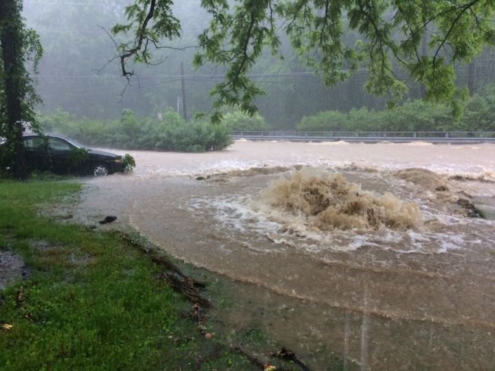 Ellicott City awash in flood waters as heavy rain drenches Baltimore region