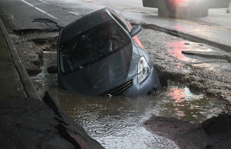 Ellicott City awash in flood waters as heavy rain drenches Baltimore region
