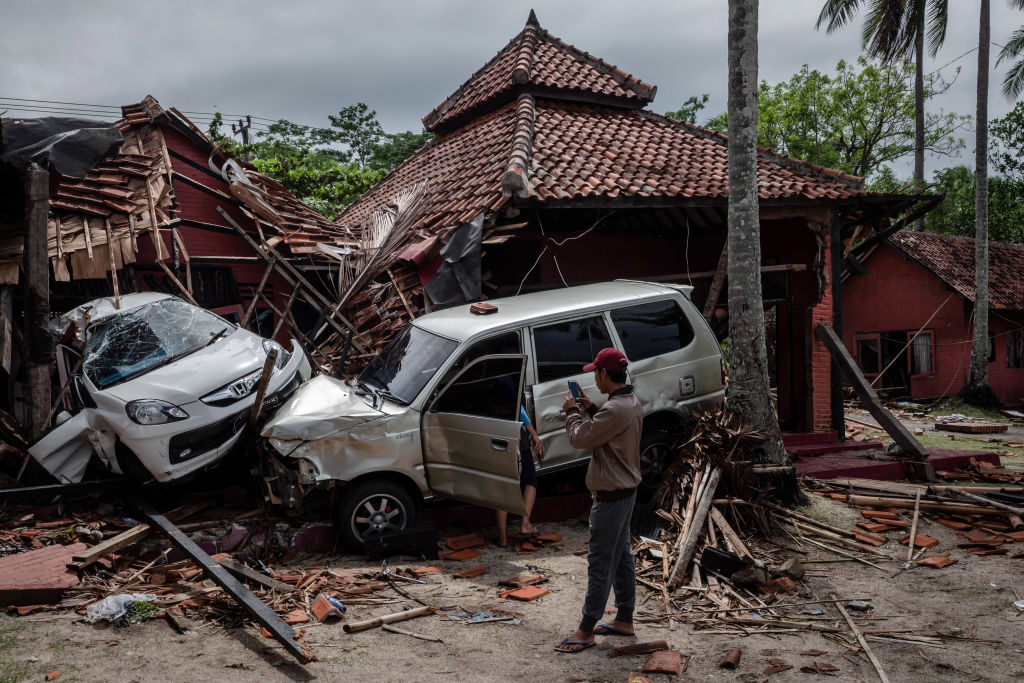 Volcano-Triggered Tsunami Hits Indonesia's Sunda Strait