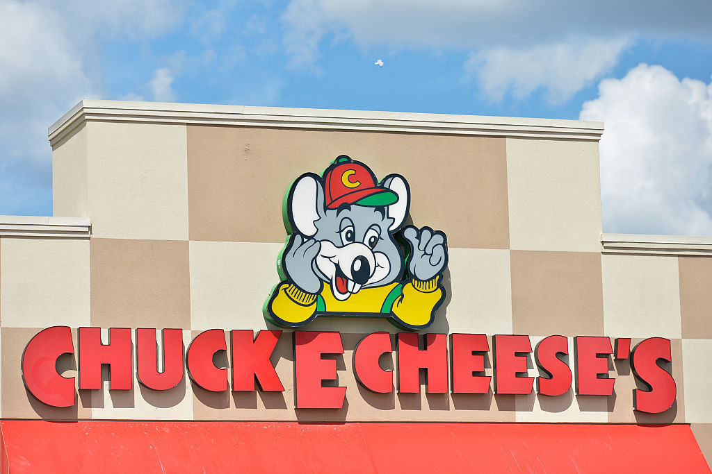 Is It True That Chuck E Cheese Recycle Their Pizza Chuck E. Cheese: We Do Not Recycle Recycle Pizza | 92 Q