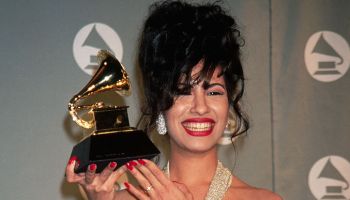 Selena Holding Grammy