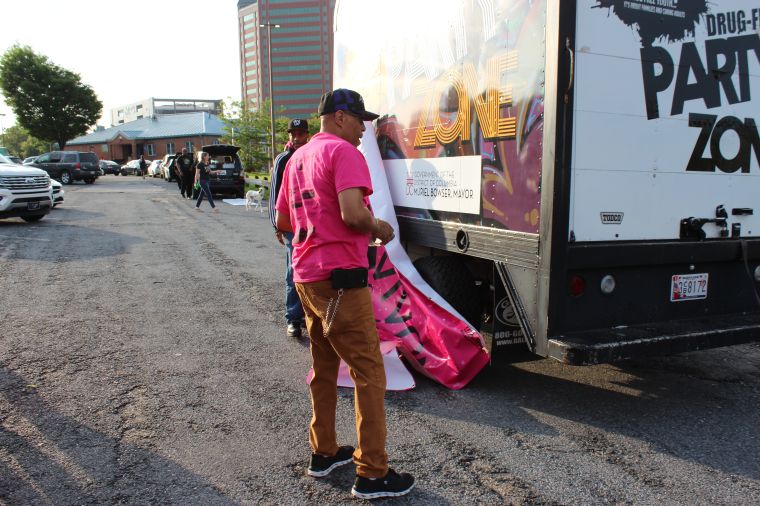 Survivor Soul Stroll Set-Up