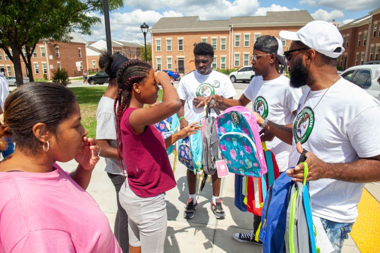 Dre Johnson Backpack Pull-Up