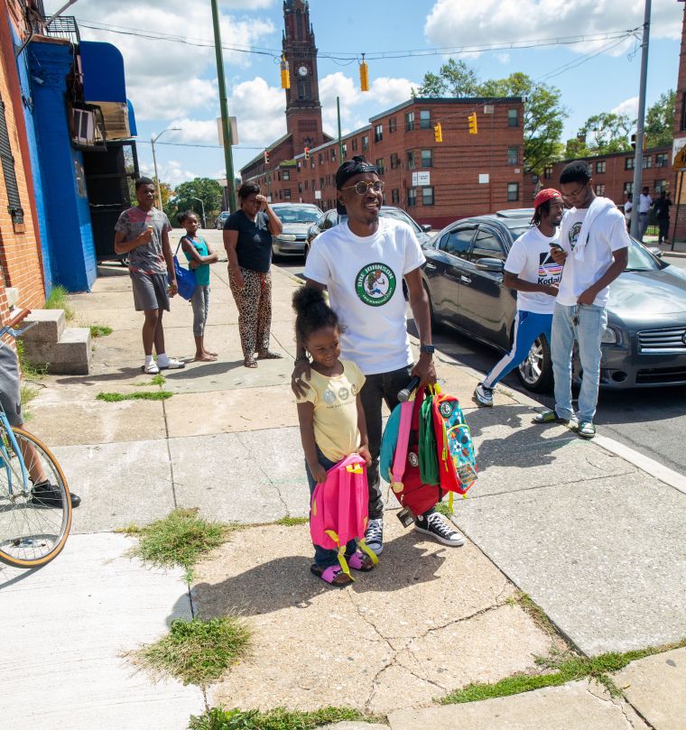 Dre Johnson Backpack Pull-Up