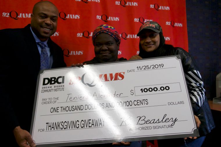$1,000 Thanksgiving Give Back