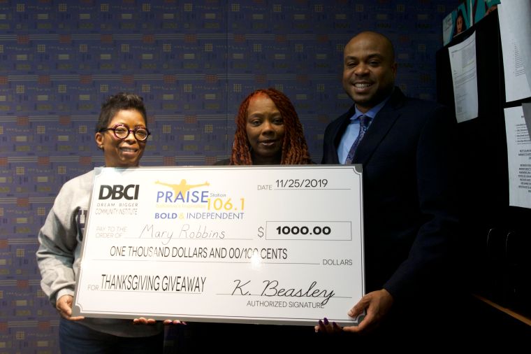 $1,000 Thanksgiving Give Back