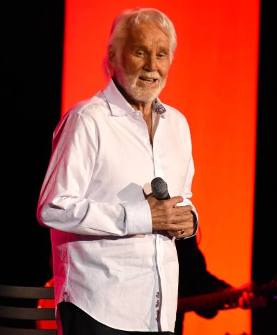Kenny Rogers performs his farewell tour The Gambler&apos;s Last Deal at 3Arena