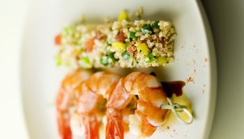 Shrimp brochette and bar of quinoa tabbouleh