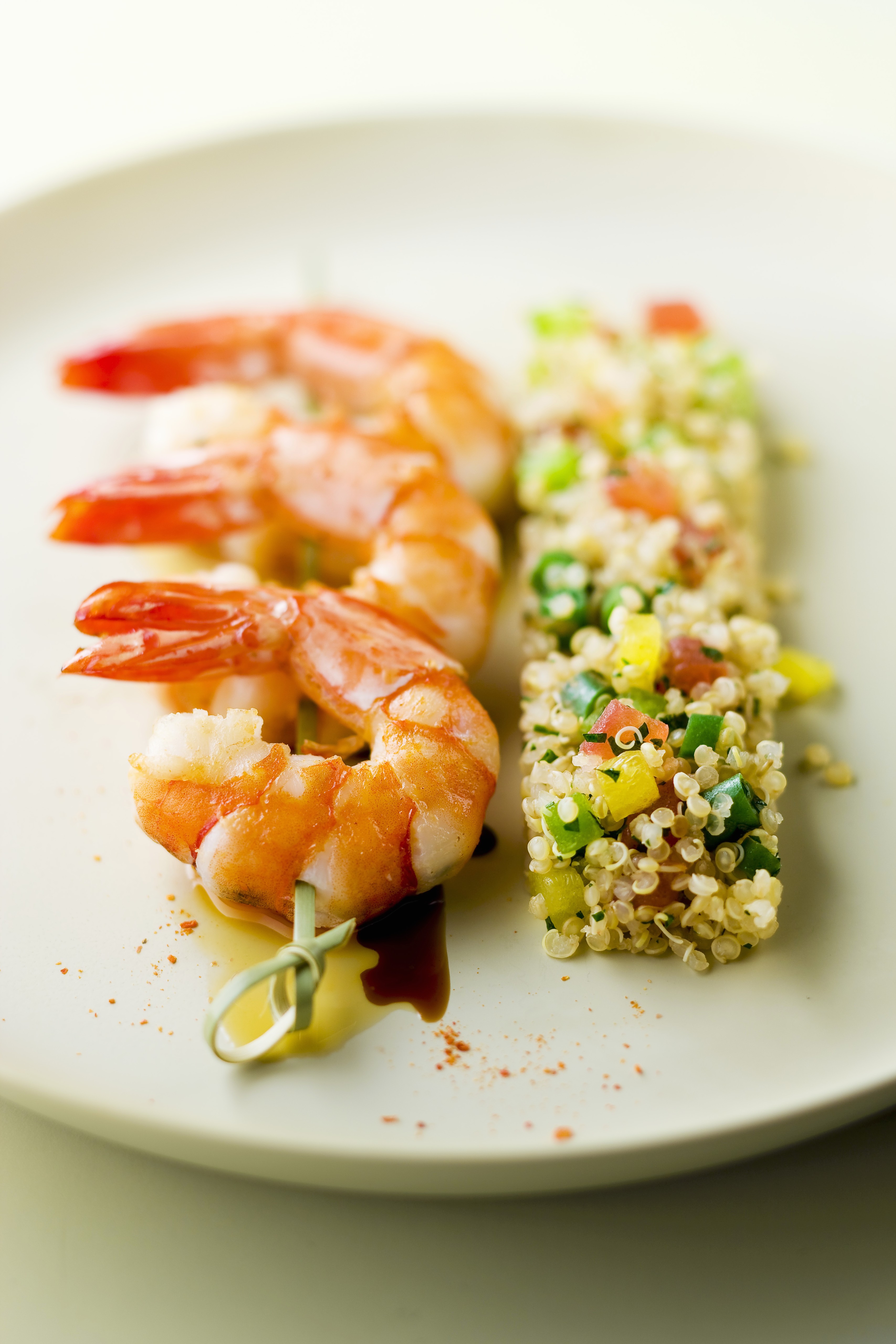 Shrimp brochette and bar of quinoa tabbouleh