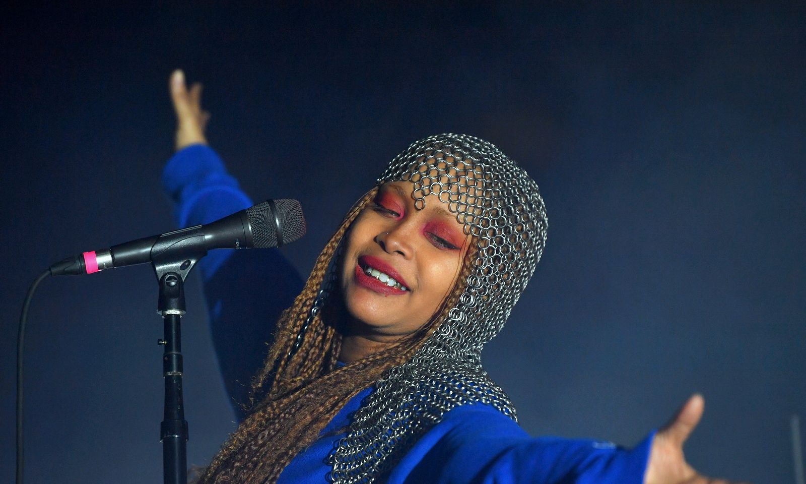 Nas and Erykah Badu perform at State farm arena
