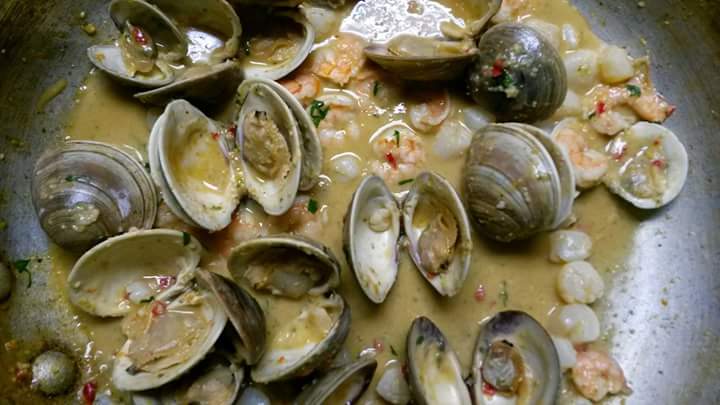 oysters-food-wells-fargo-cassius