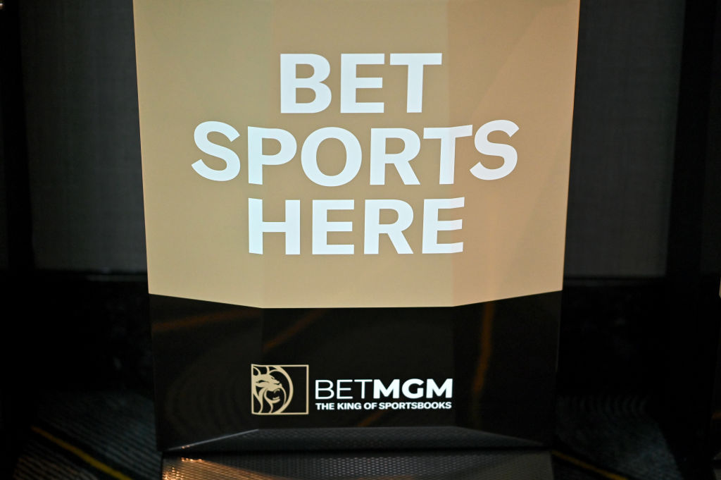 MGM National Harbor, Governor Larry Hogan And Joe Theismann Launch Sports Betting In Maryland With BETMGM