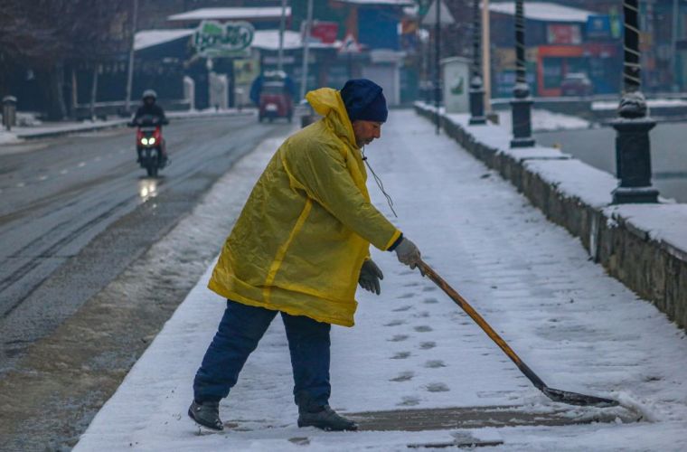 If you have older neighbors, offer to help shovel their walkways or driveways.