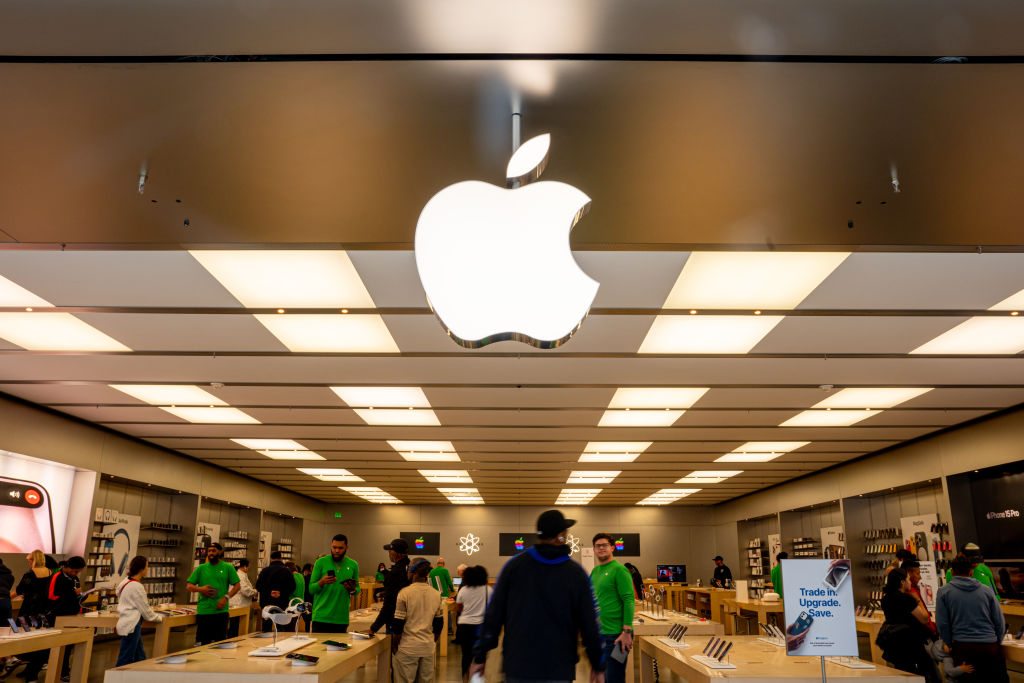 Unionized Apple Store In Towson, Maryland To Vote Over Weekend On Potential Strike