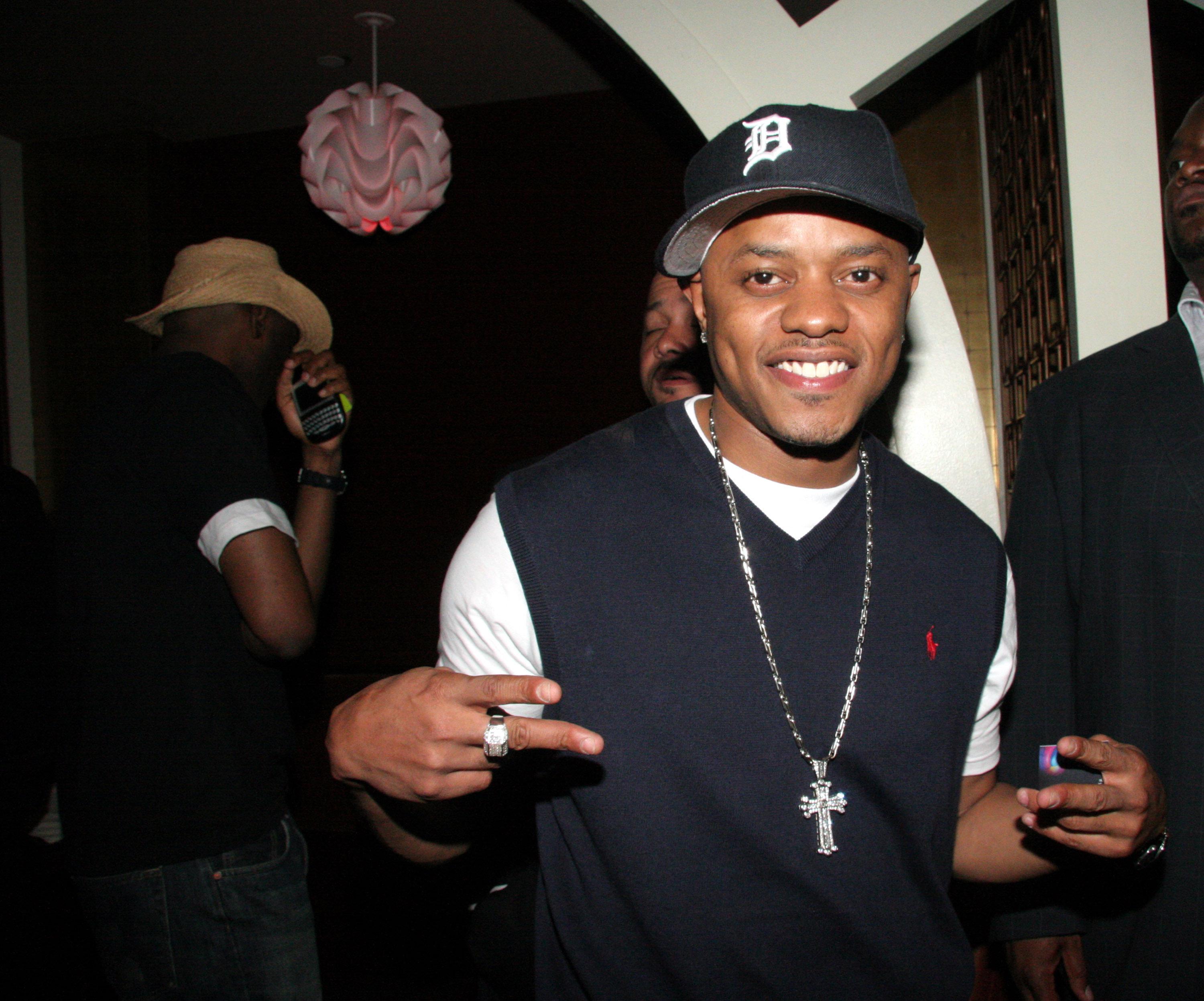 Alma Grill Grand Opening Afterparty Hosted by Donell Jones