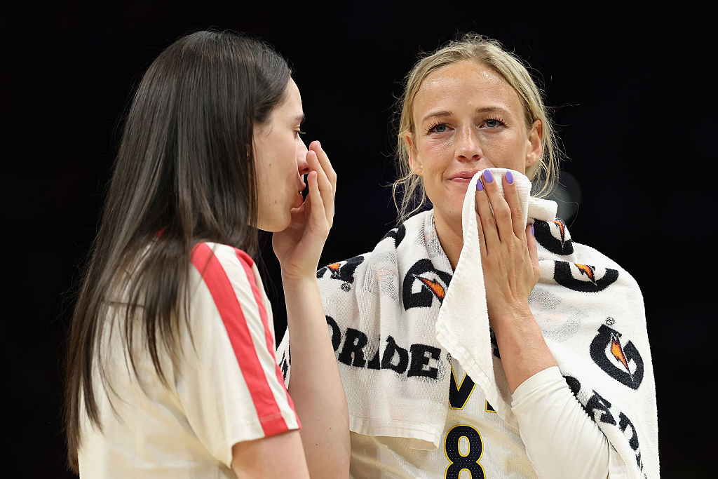 Indiana Fever v Phoenix Mercury