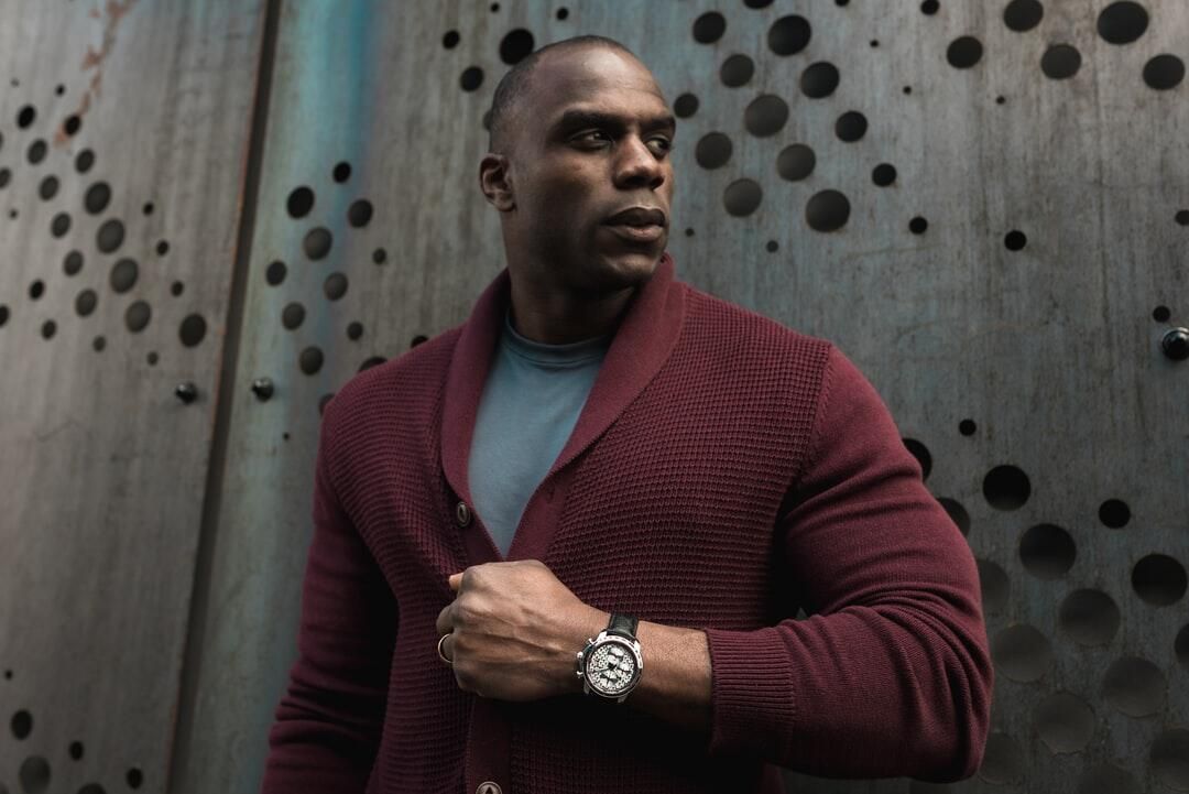 Style tips for adding personality to a neutral men's wardrobe